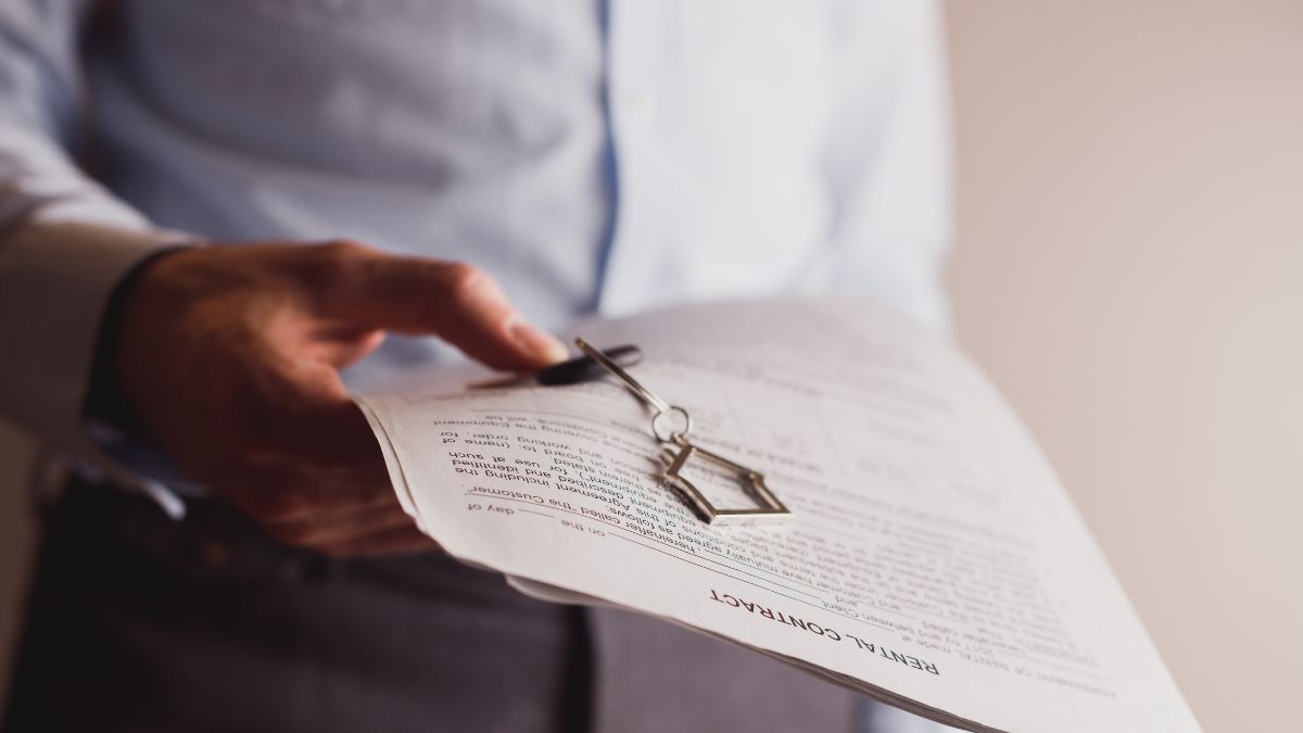 The Ultimate Guide to Real Estate Deeds and Agreements
